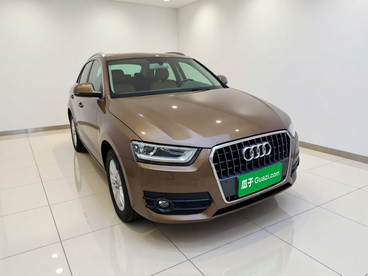 Q3 2015 35 TFSI quattro Tech photo 3