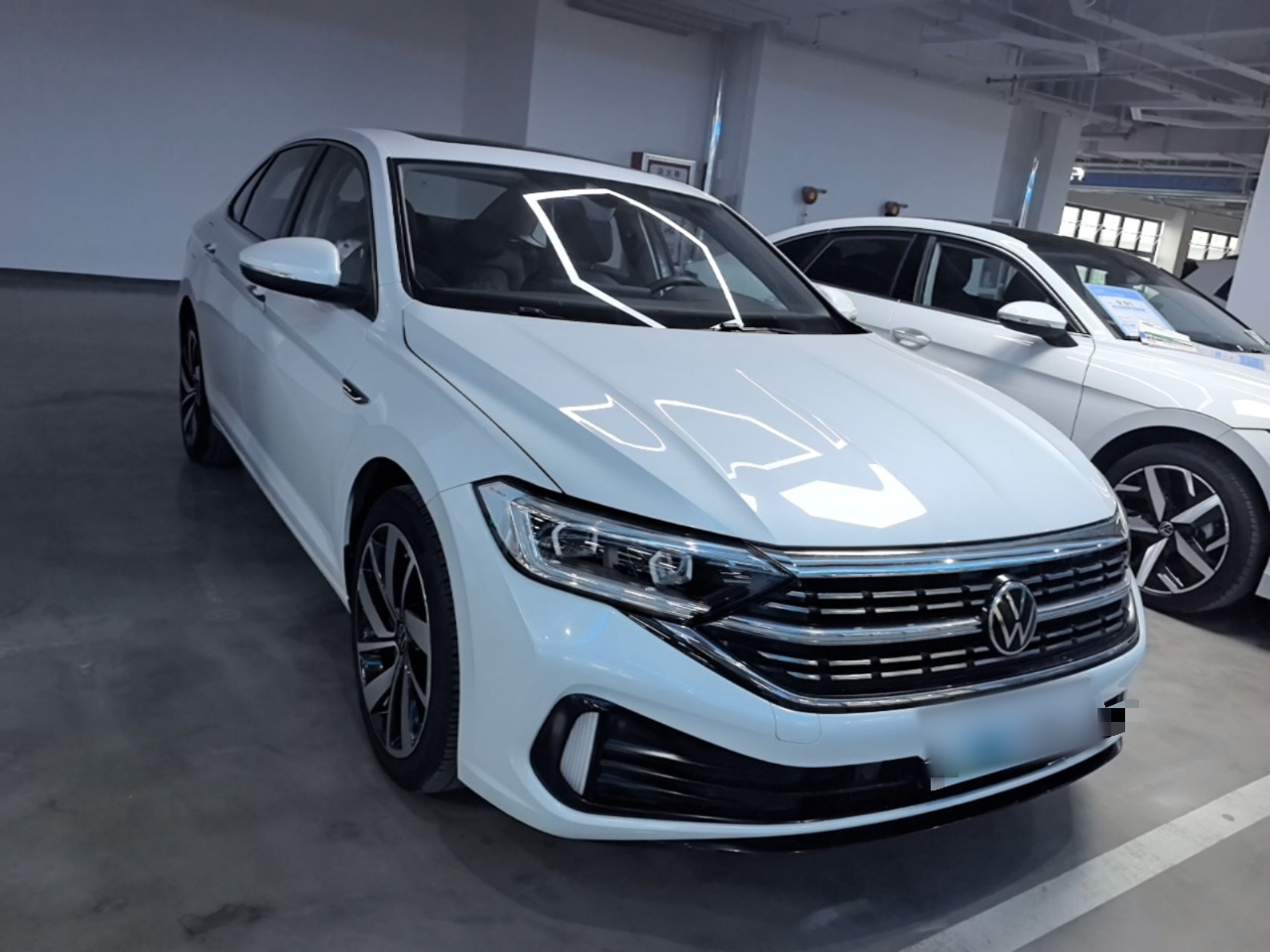 Sagitar 2023 300TSI DSG Excellence photo 3