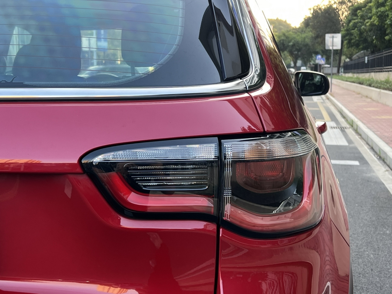 Compass 2017 200T AT photo 2