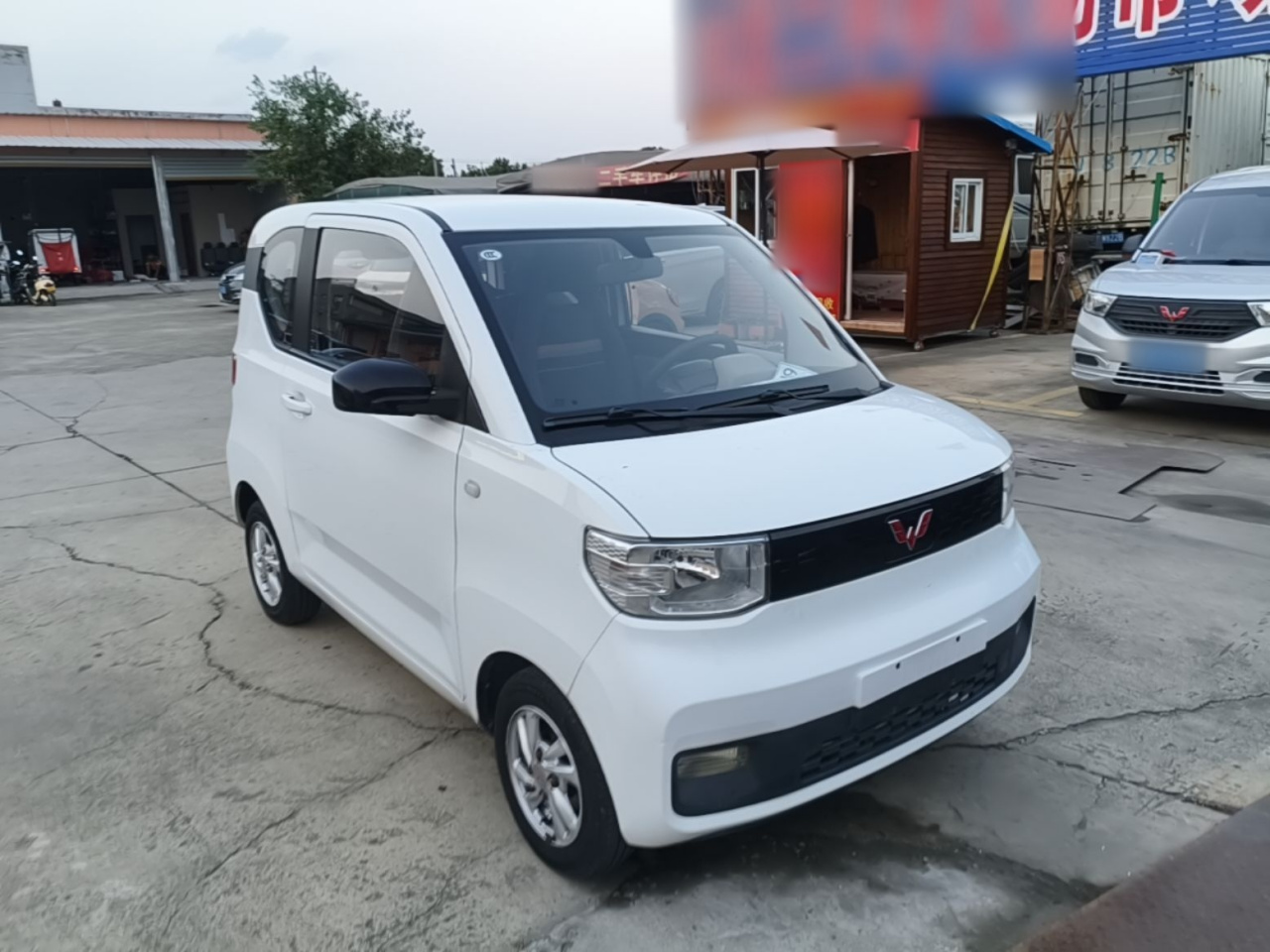 Hongguang MINIEV 2020 LFP photo 5