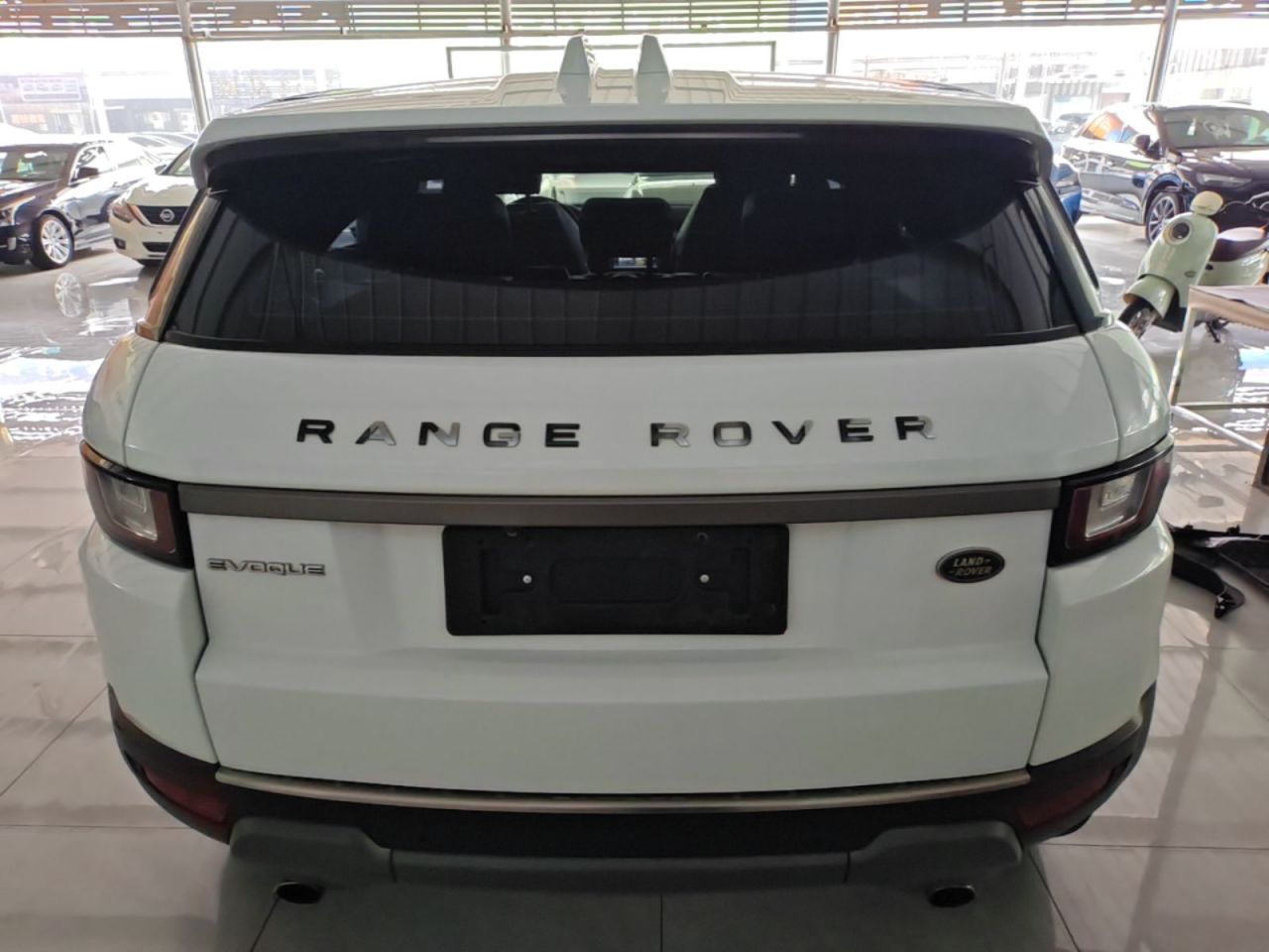 Range Rover Evoque 2017 2.0T PURE photo 5