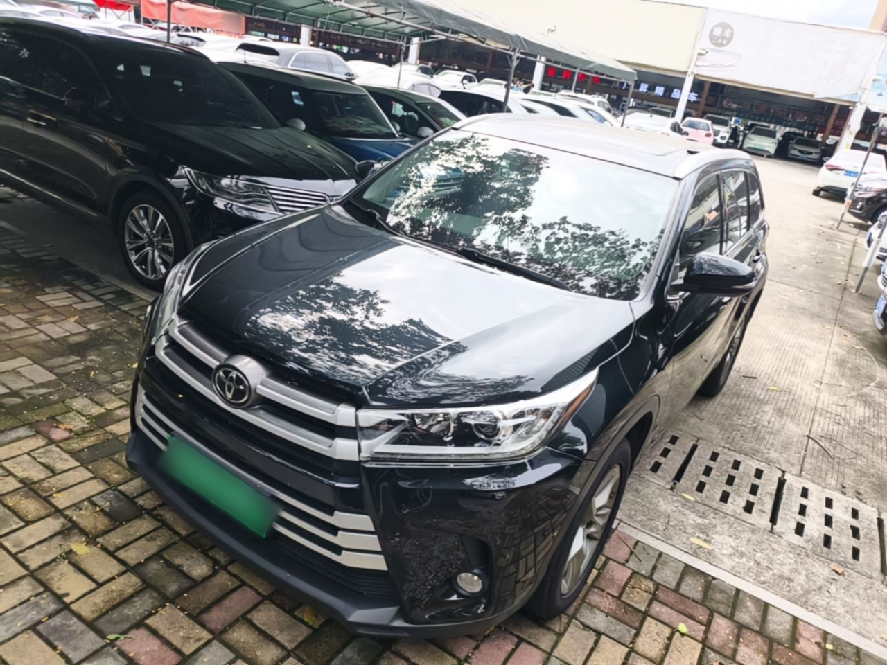 Highlander 2018 2.0T AWD Luxury 7-Seater China V