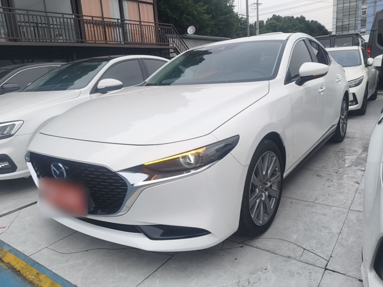 3 Axela 2023 2.0L AT