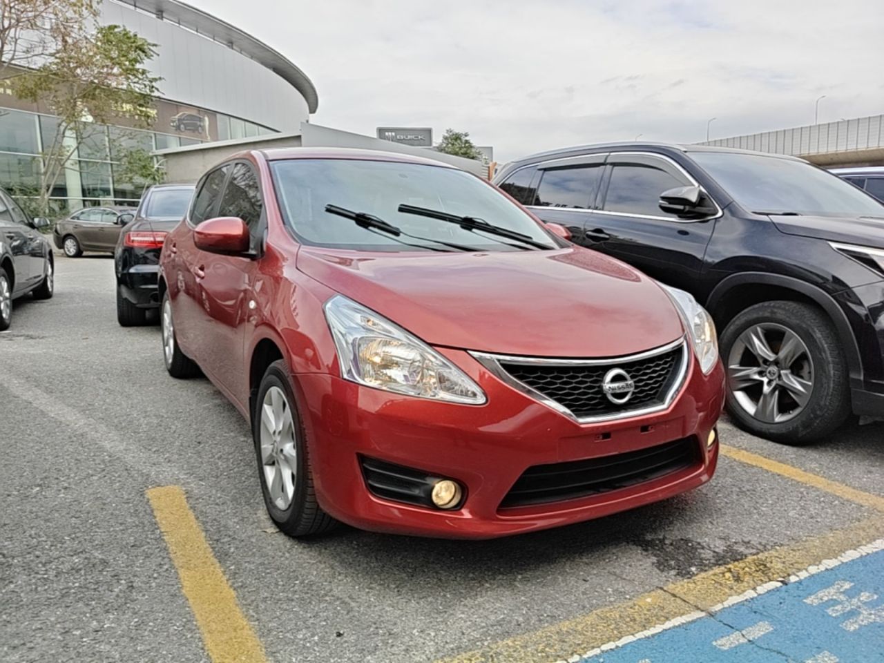 Tiida 2014 1.6L CVT Smart photo 5