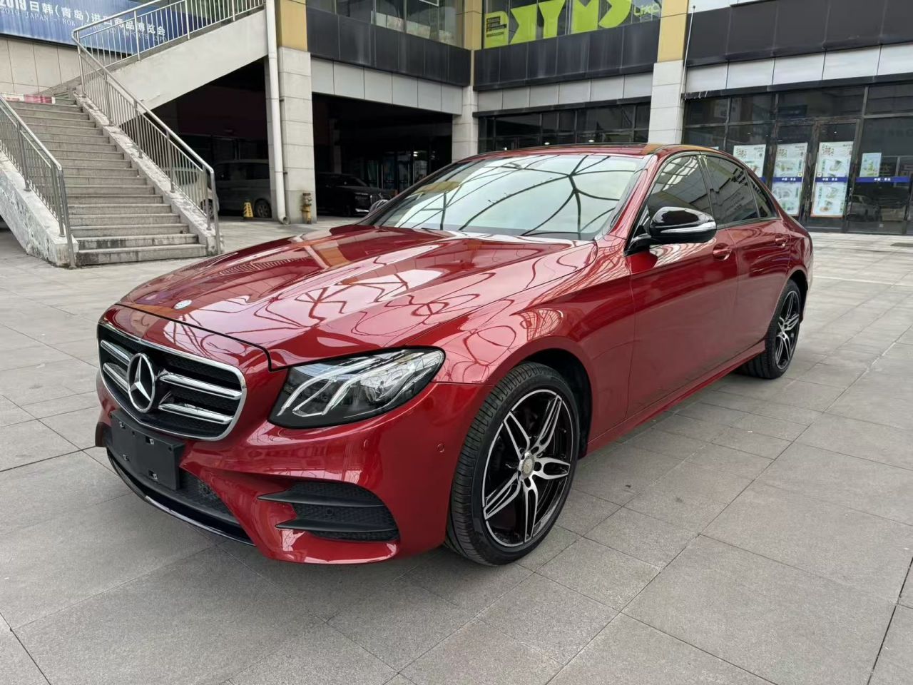 E-Class 2017 E 200 Sport 4MATIC