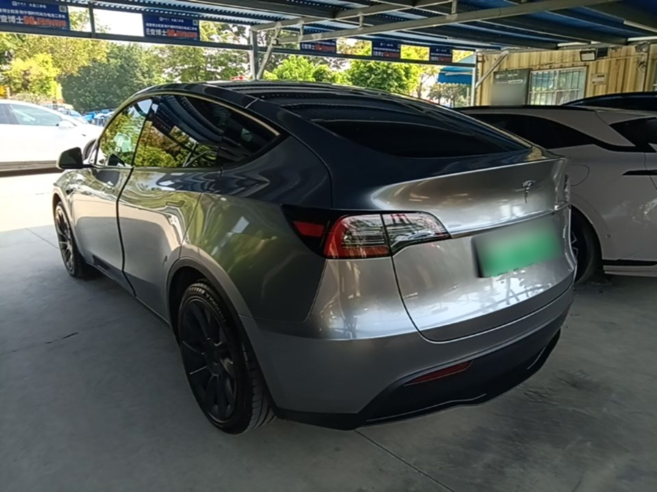 Model Y 2024 RWD photo 4