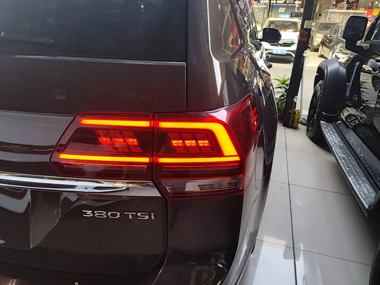 Teramont 2017 380TSI AWD Luxury photo 2