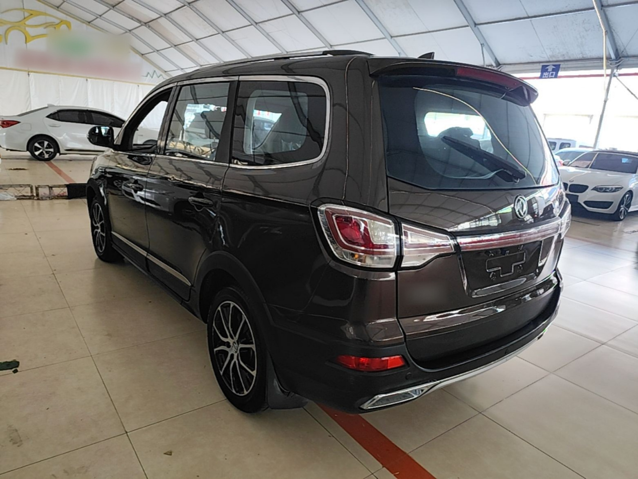 Forthing SX6 2016 1.6L CVT Luxury photo 4