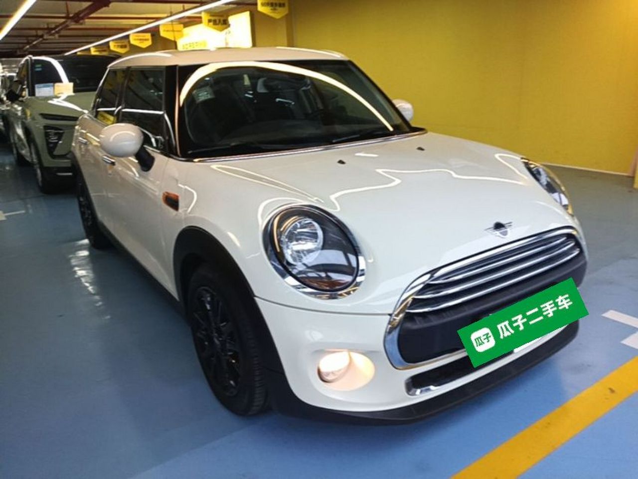 2018 1.5T ONE PLUS 5-Door photo 5