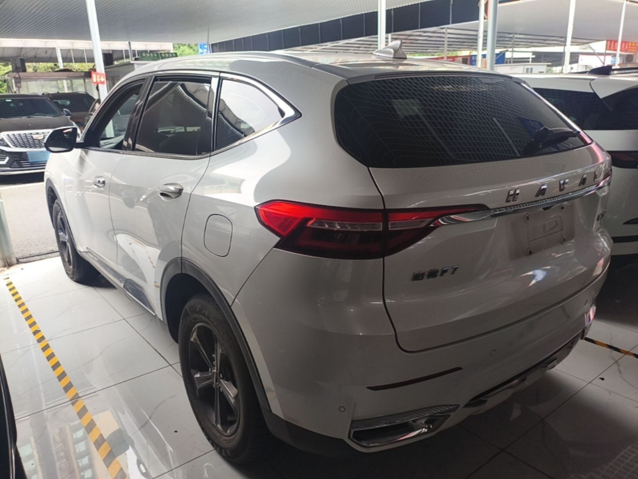 F7 2019 1.5T RWD i China V photo 4