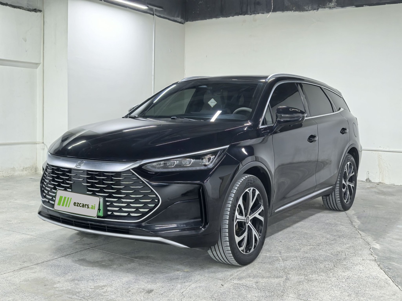 Tang EV 2025 DM-i 115KM Premium