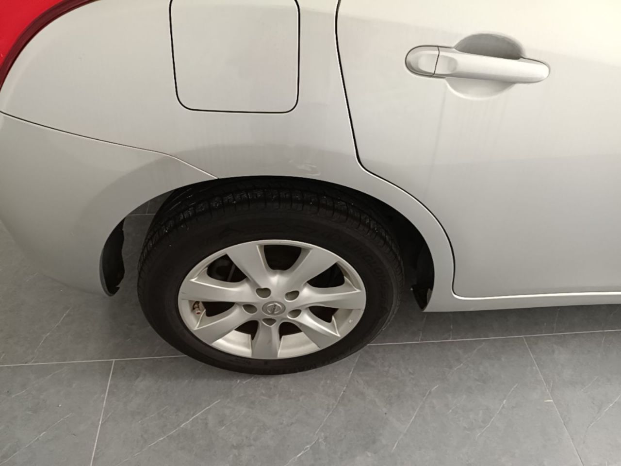 Tiida 2011 1.6L CVT Comfort photo 4