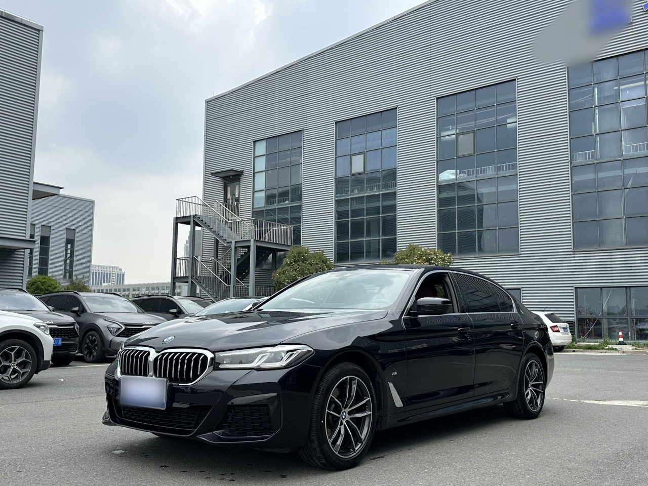 5 Series 2022 Facelift 525Li M Sport Package photo 4
