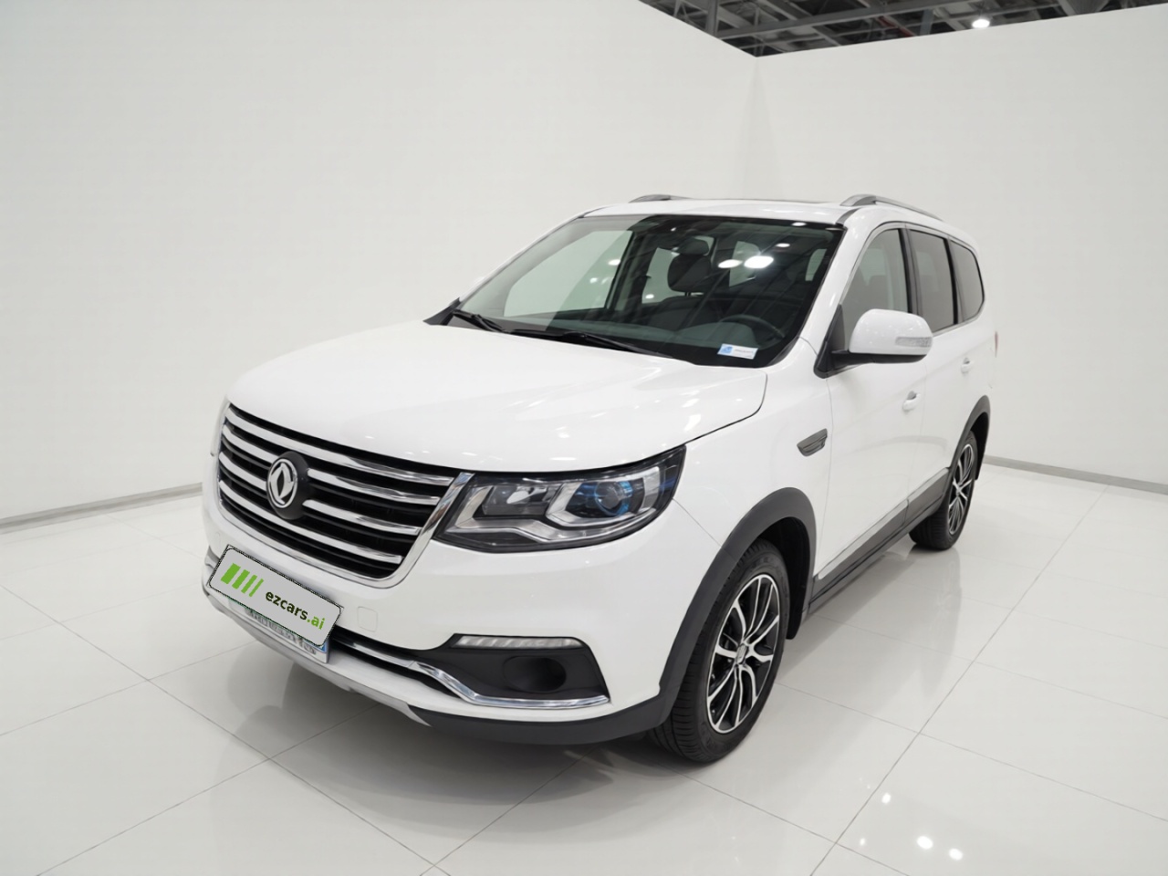Forthing SX6 2016 1.6L MT Luxury