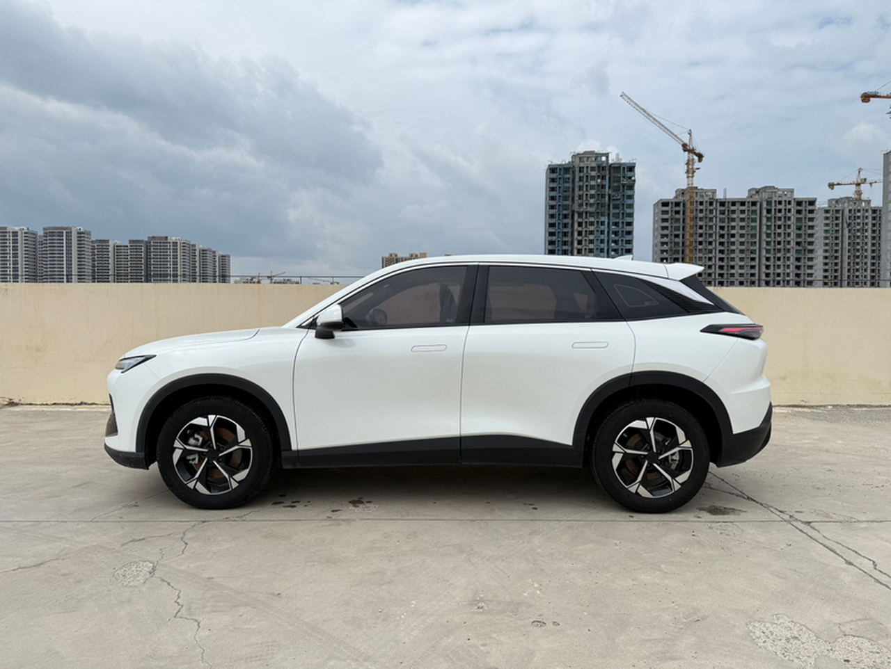 BAIC 2023 1.5T DCT photo 5