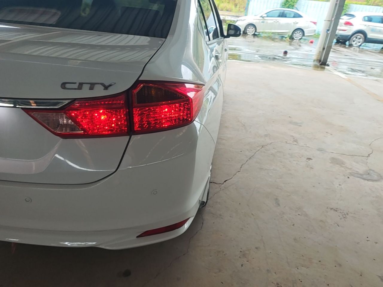 2018 1.5L CVT Comfort photo 4