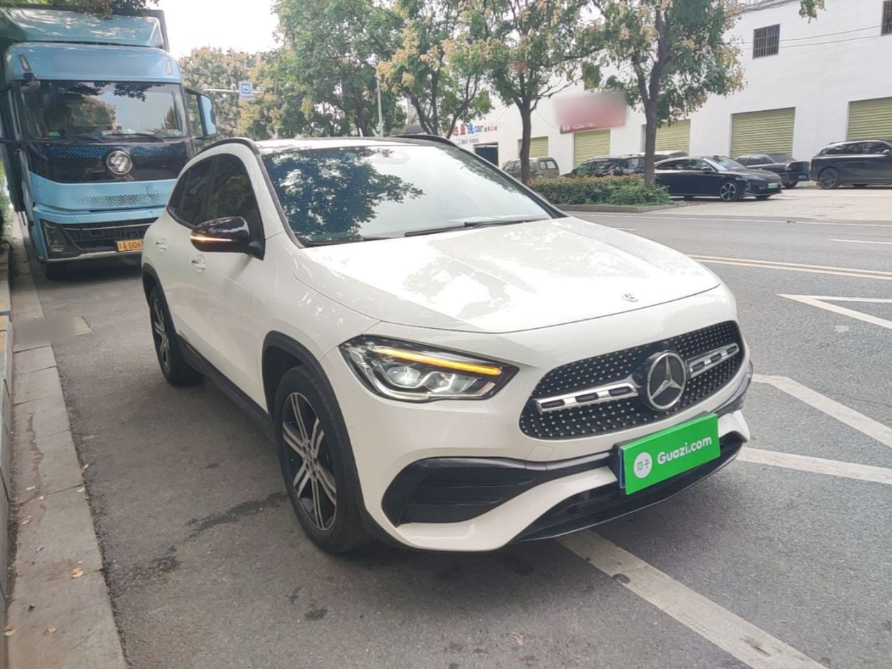 GLA 2023 GLA 220 4MATIC photo 3