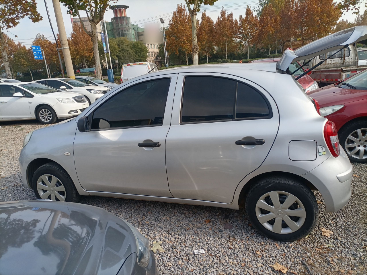 2015 1.5L AT photo 4