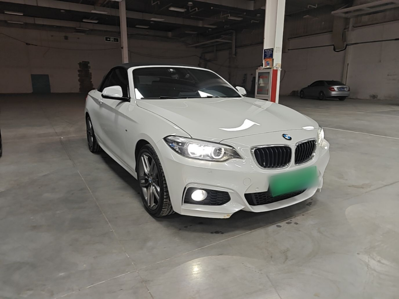 2 Series Imported 2018 225i Convertible Coupe M Sport photo 3
