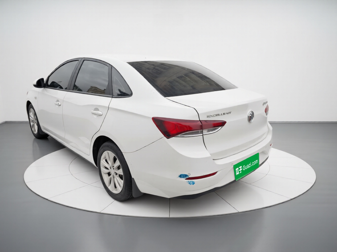Excelle 2021 Facelift Classic 1.5L AT Elite photo 4
