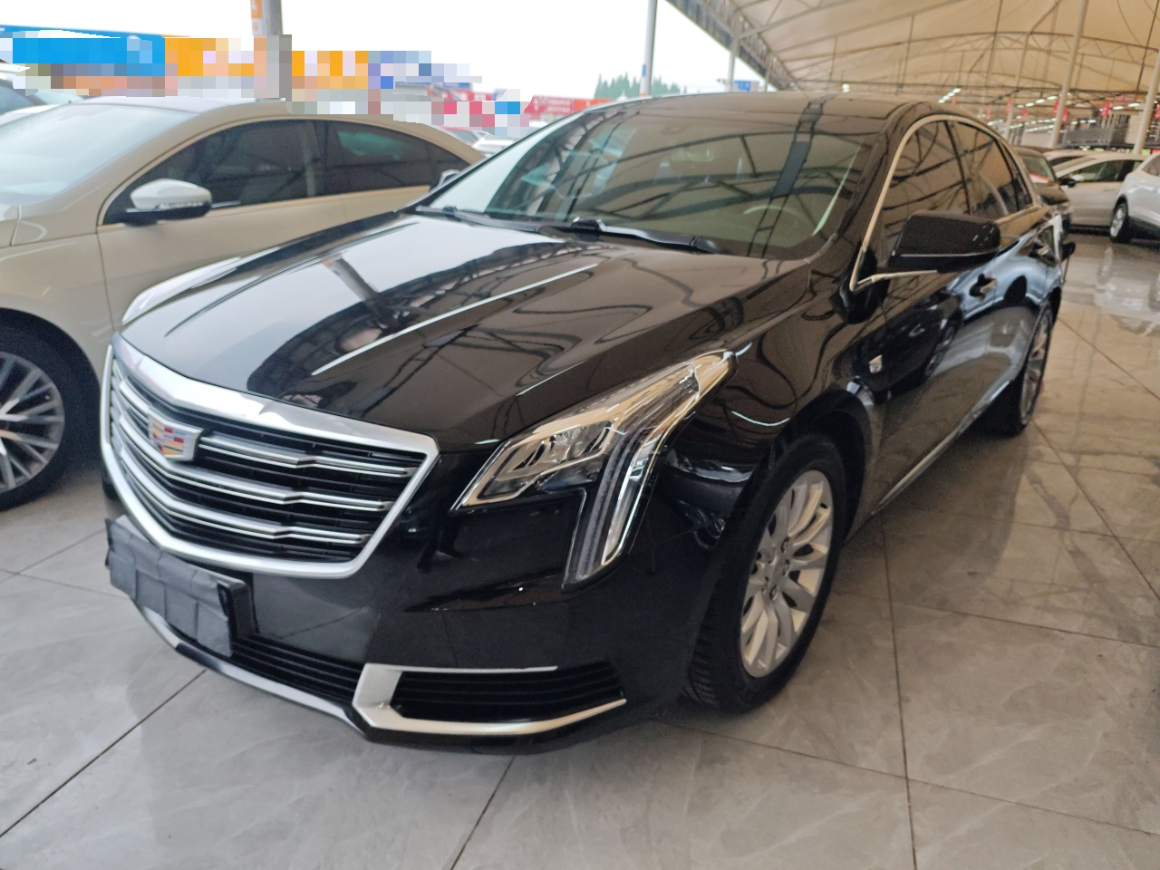 XTS 2018 28T Tech