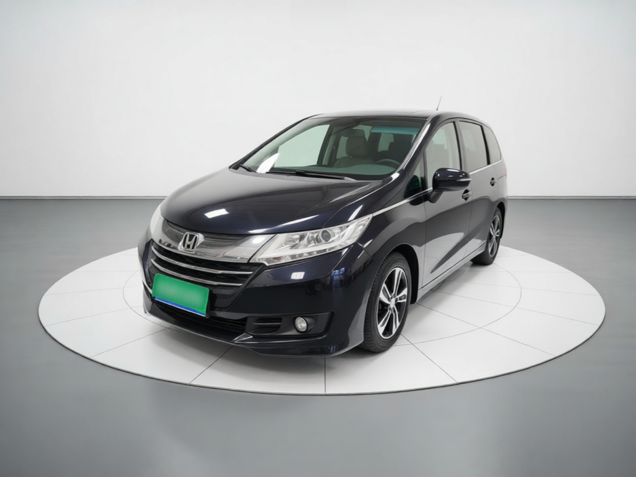 Odyssey 2015 Facelift 2.4L Luxury