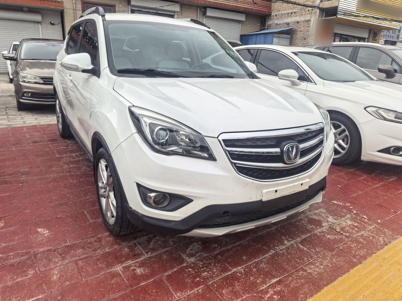CS35 2017 1.6L AT Luxury photo 3