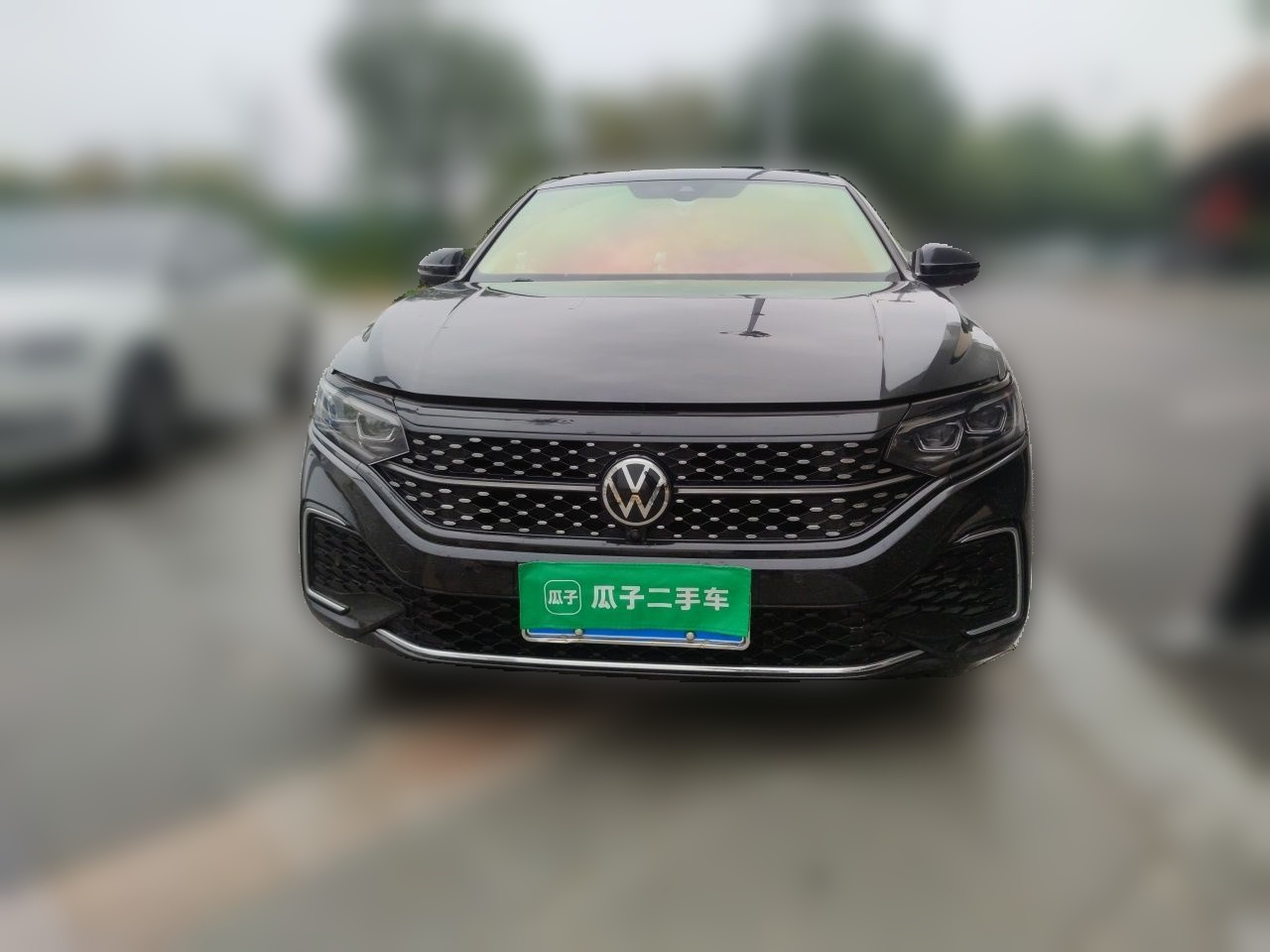 Passat 2023 Facelift 330TSI Luxury photo 2