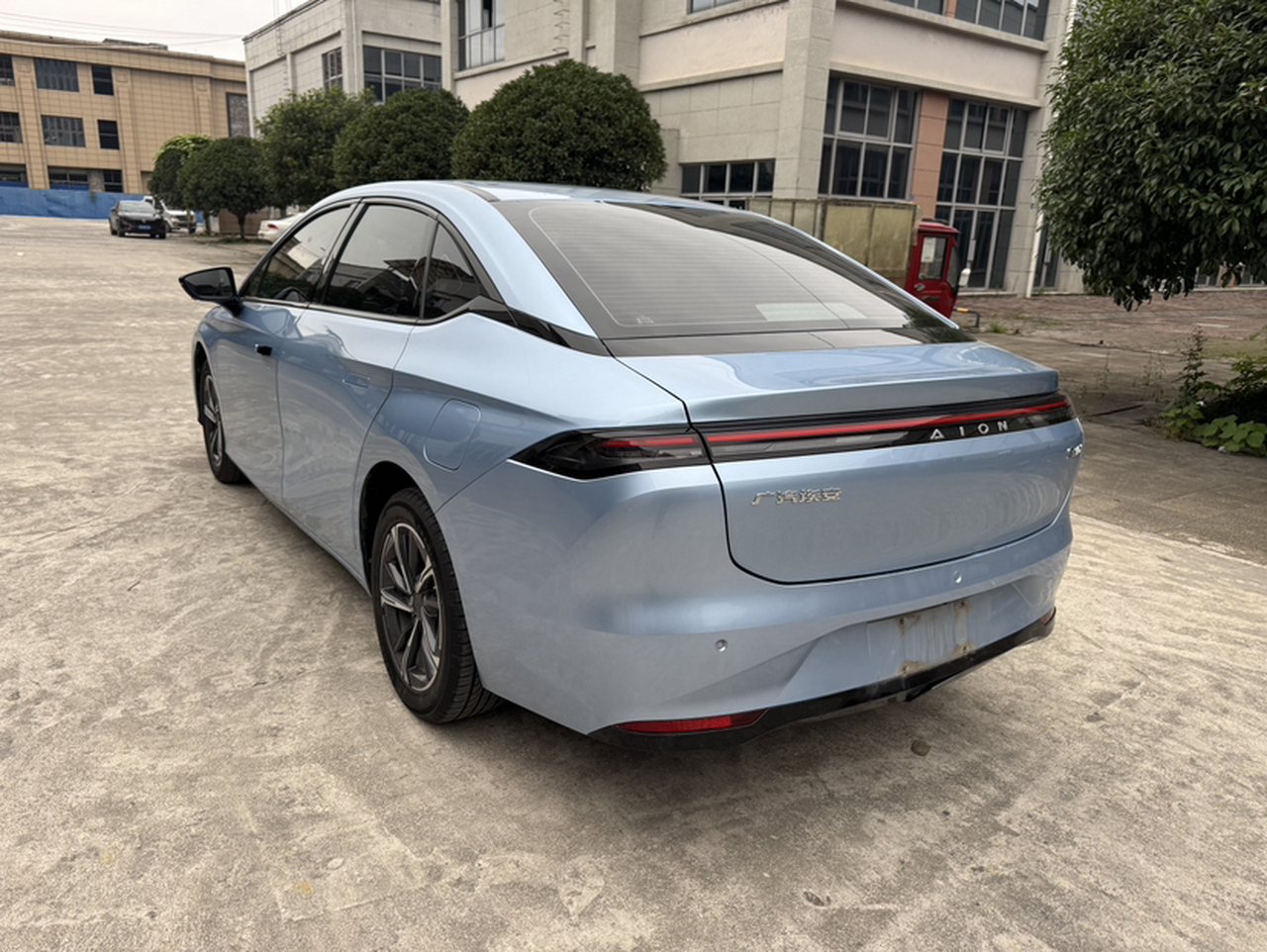 AION S MAX 2025 70 53.7kWh photo 4