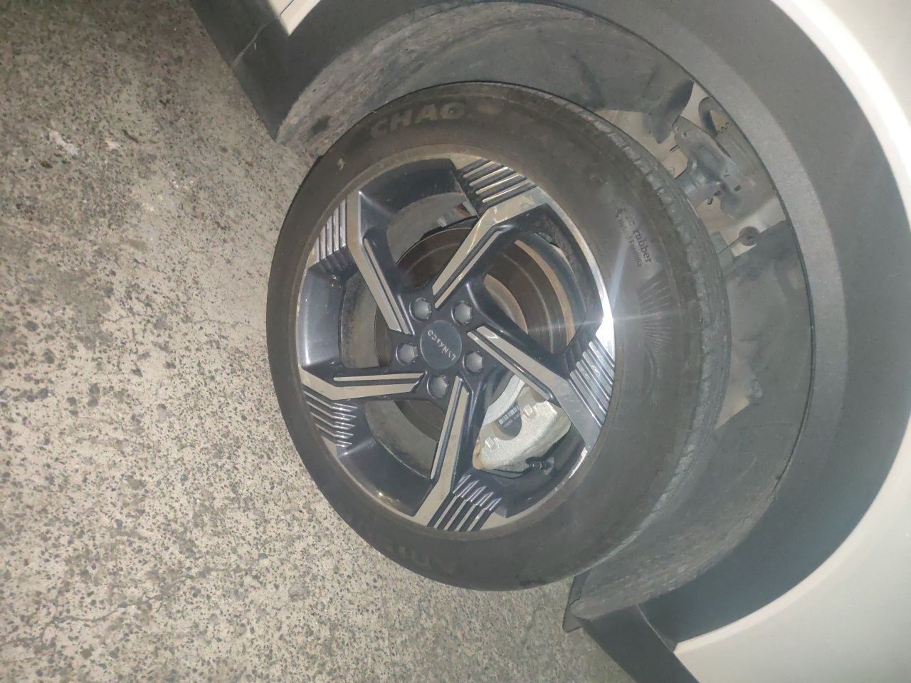 06 EM-P 2022 PHEV 84KM Range Pro photo 5