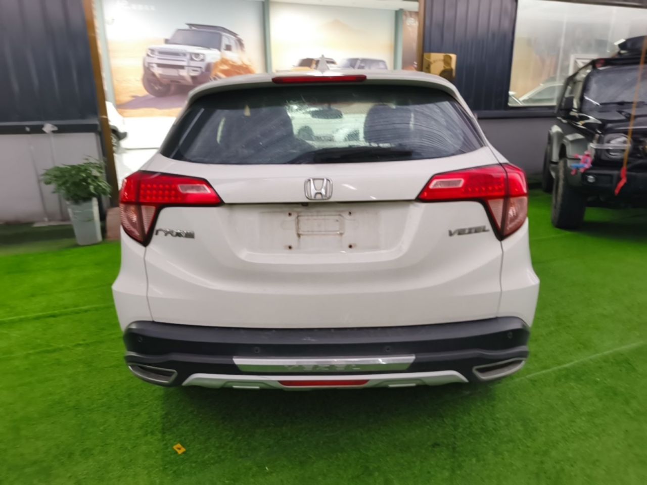 Vezel 2015 1.5L CVT RWD Comfort photo 5