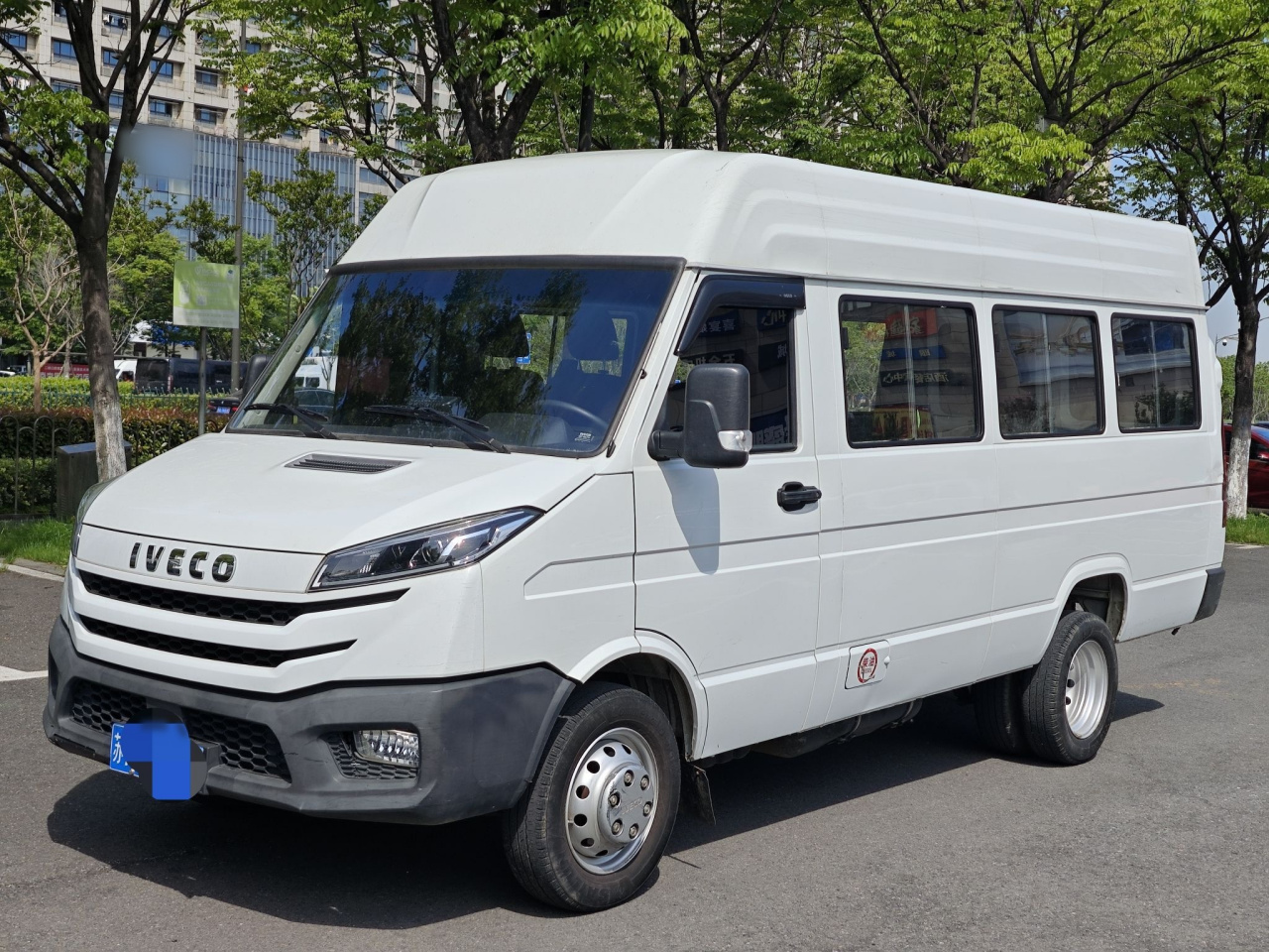 IVECO Daily 2023 2.5T X45-33 Single Cab Long Wheelbase 2-3-Seater