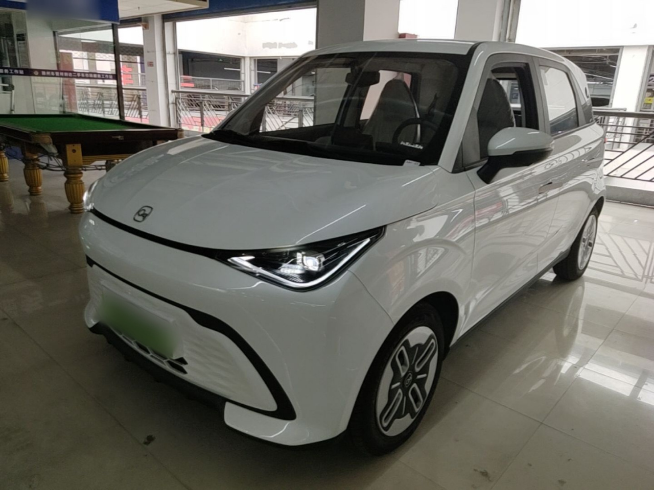 QQ 2025 405km