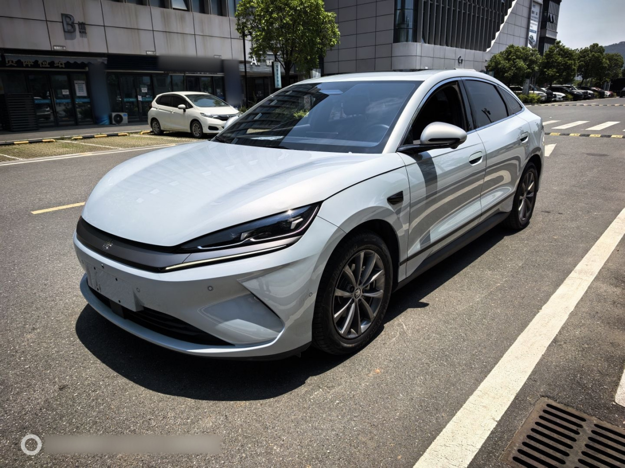 Qin L 2025 EV 470KM Leading
