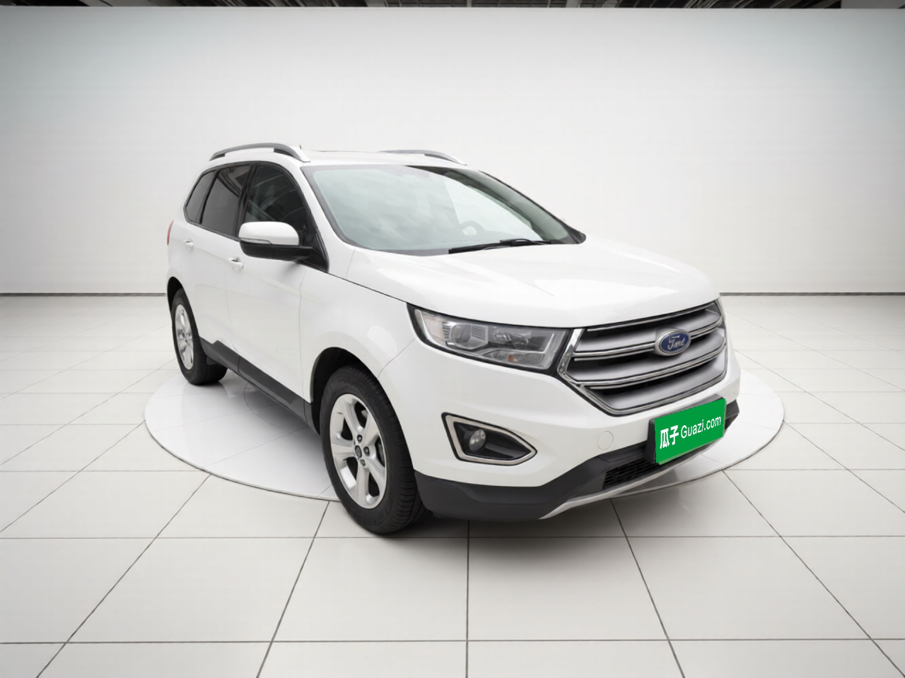 Edge 2016 EcoBoost 245 RWD 5-Seater photo 3