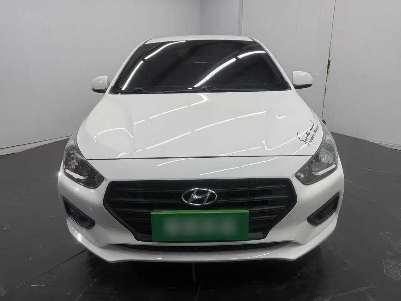 Verna 2017 1.4L MT Refresh Edition China VI photo 2
