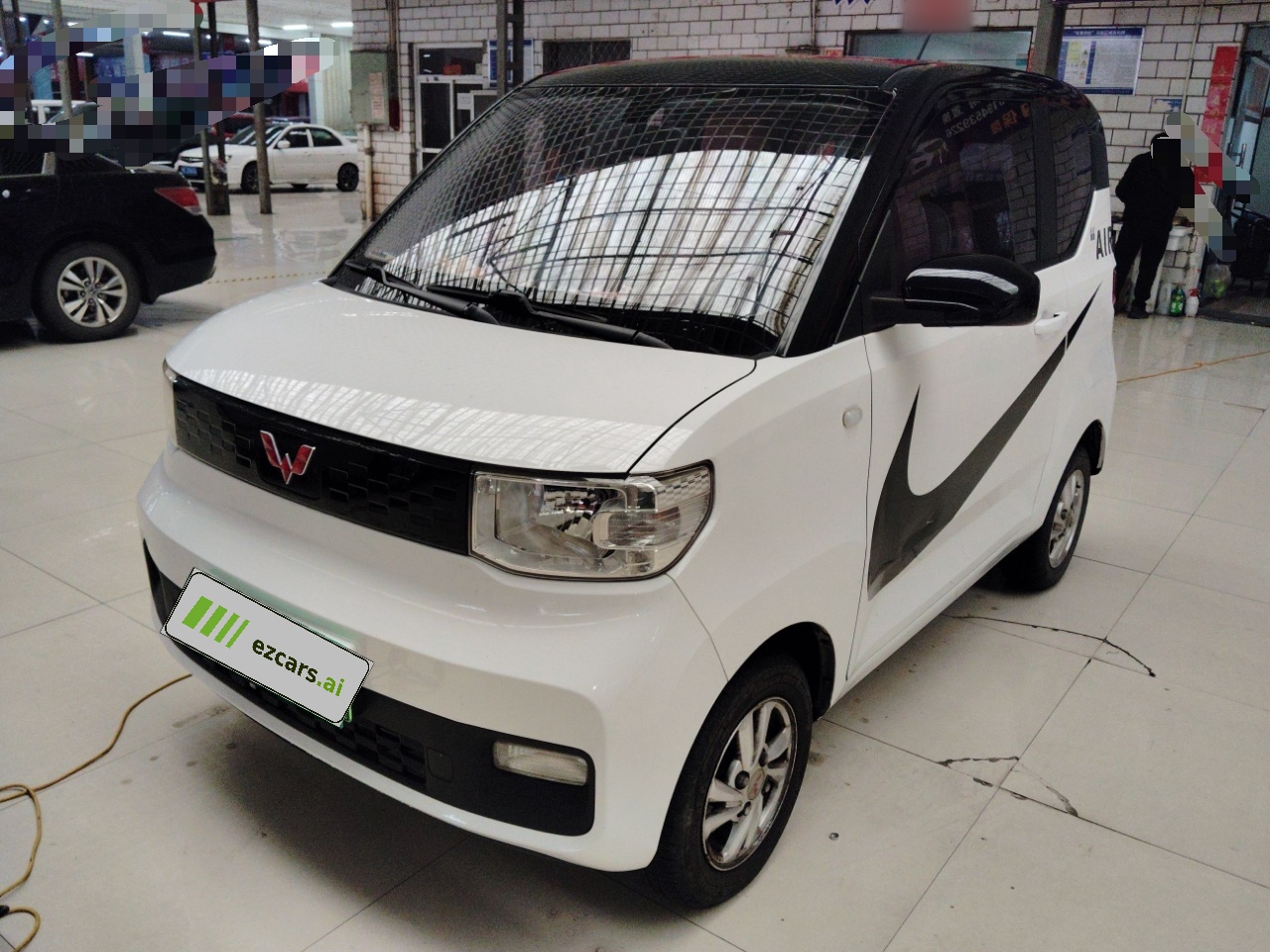 Hongguang MINIEV 2020 NCM