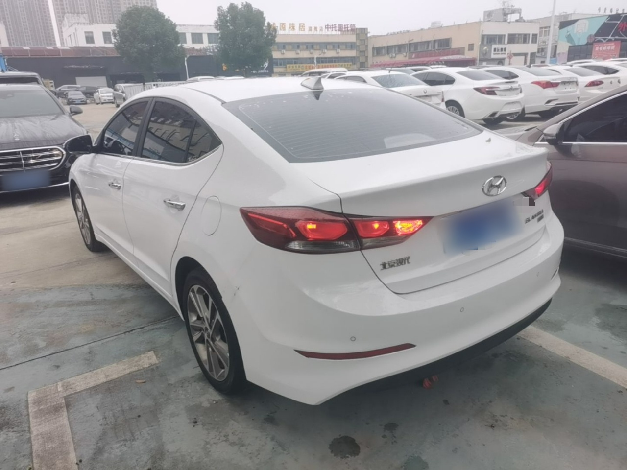 Elantra 2016 1.6L AT Smart Elite photo 4