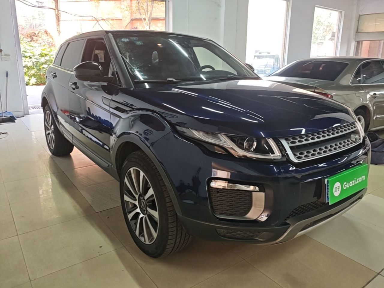 Range Rover Evoque 2017 2.0T photo 3
