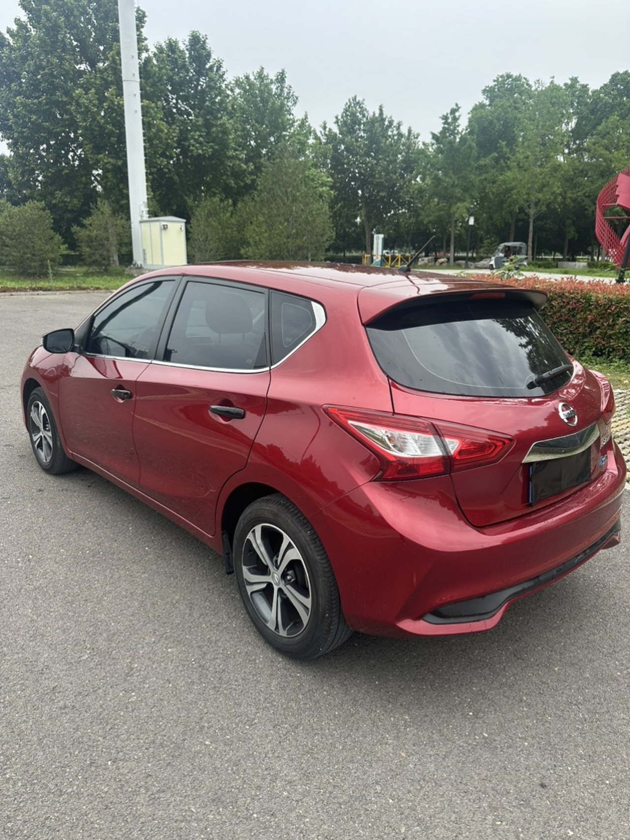 Tiida 2016 1.6L CVT photo 2