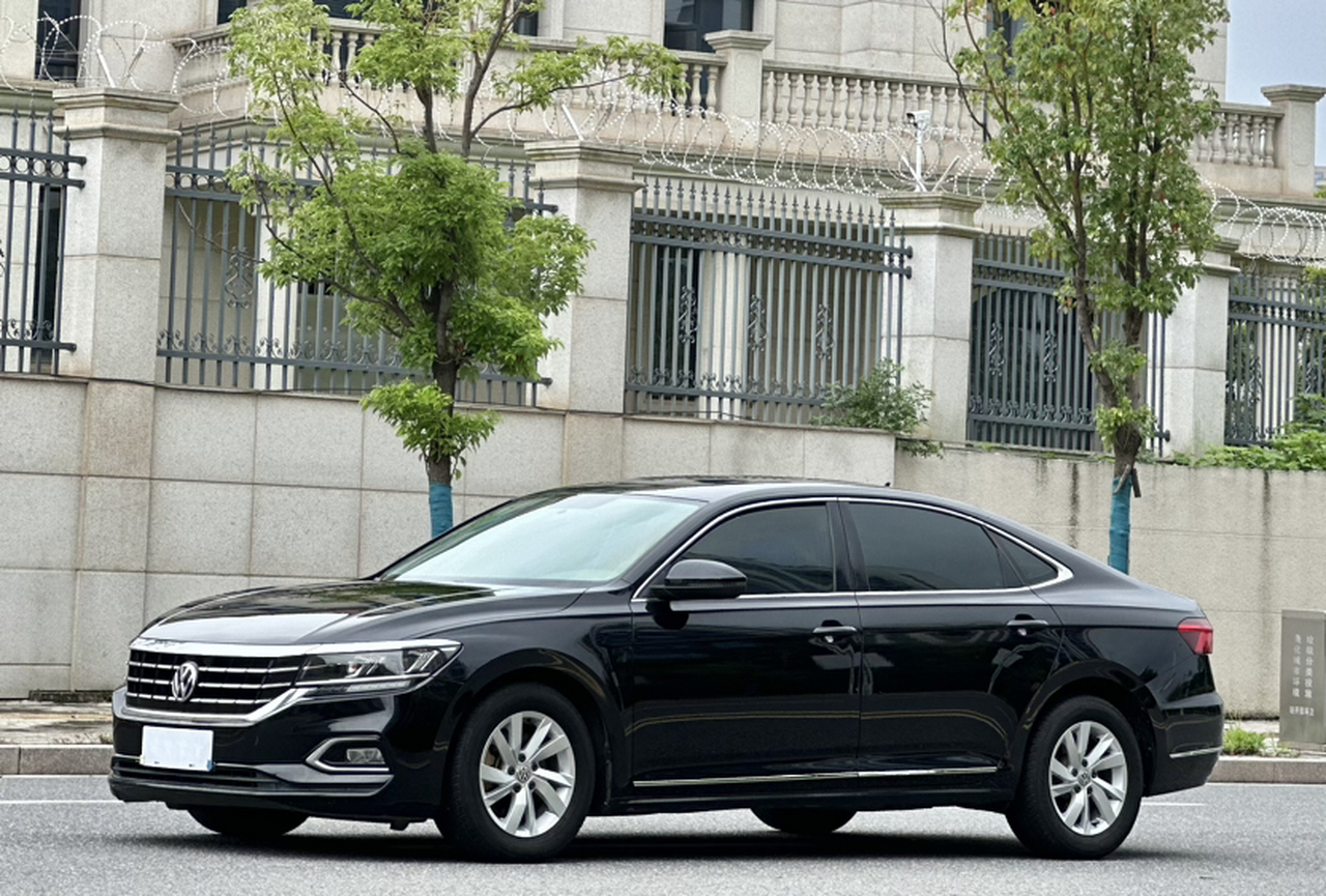 Passat 2019 280TSI Business China VI