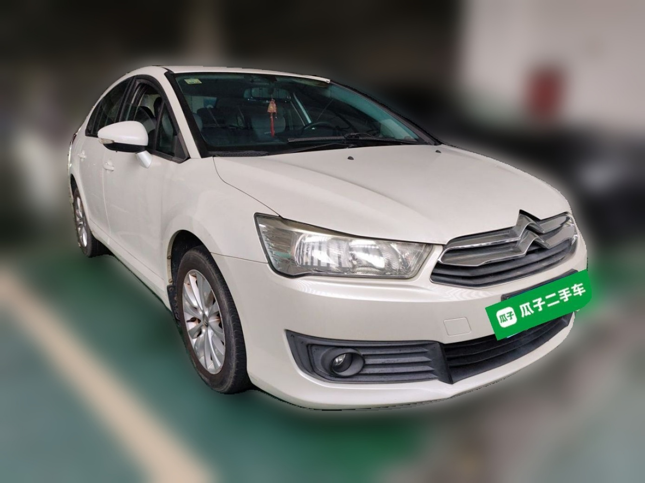 2016 Classic Sedan 1.6L AT photo 3