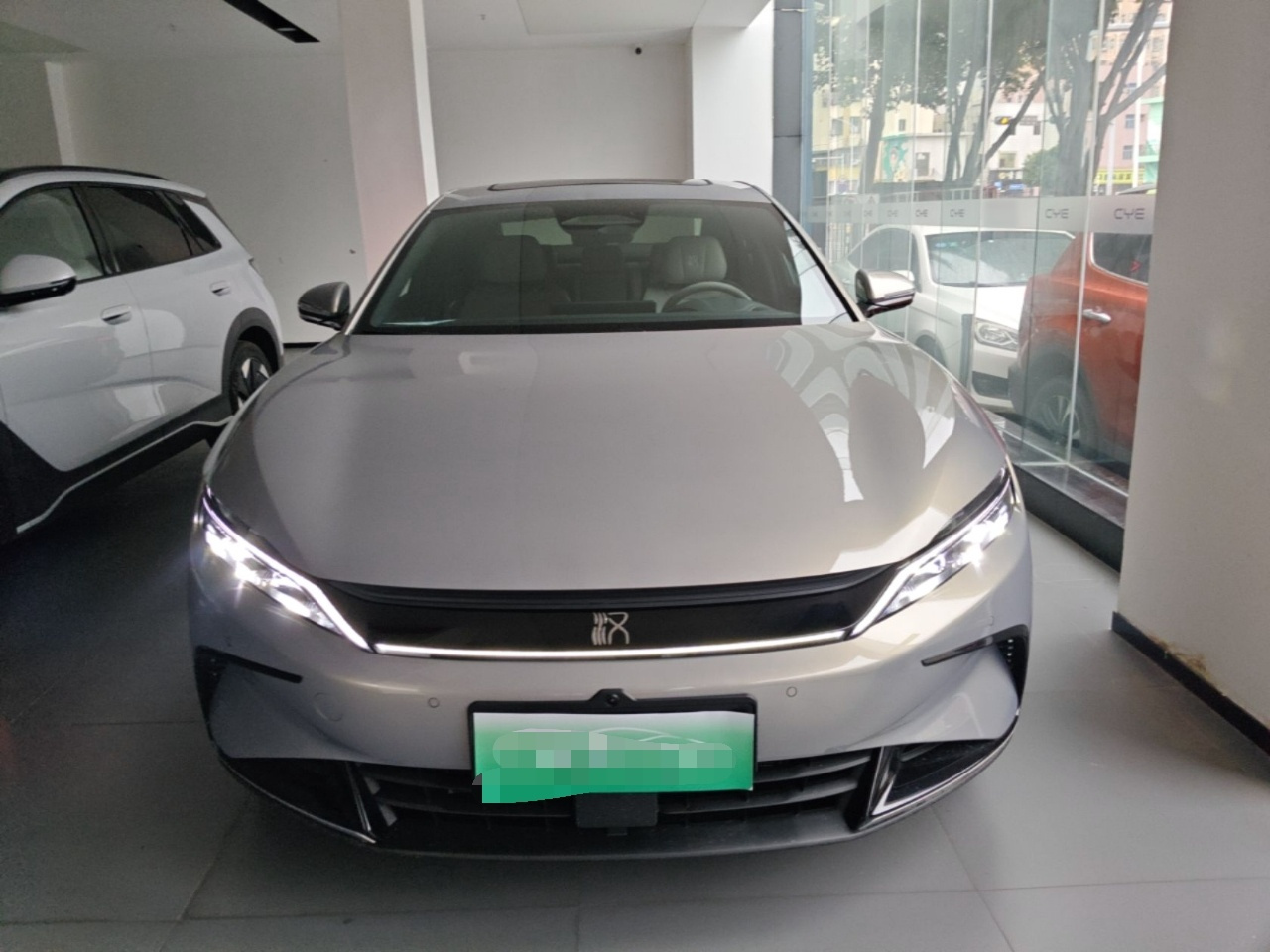 Han 2025 DM-i ADAS 245KM Premium photo 2