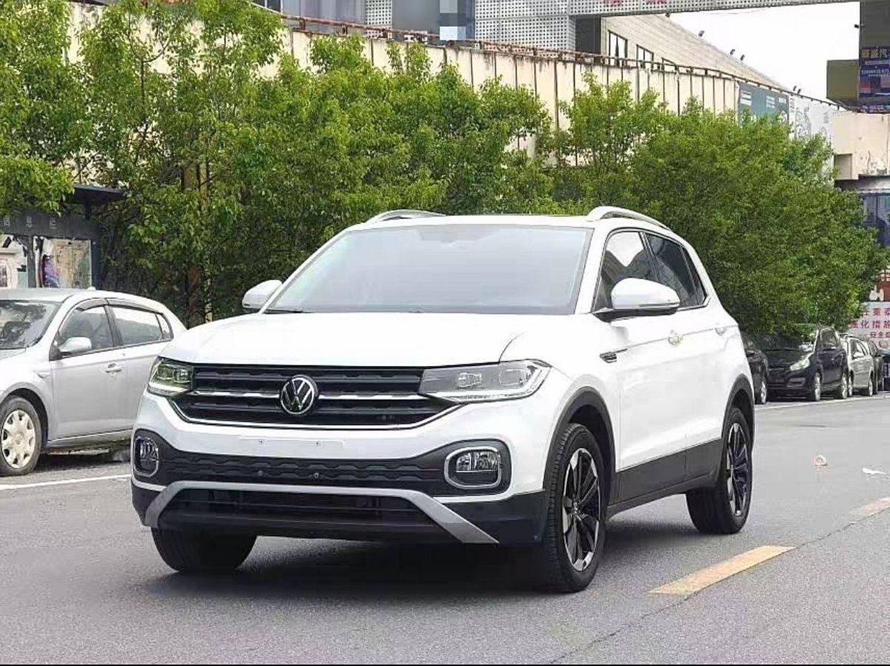 2021 1.5L AT Connected