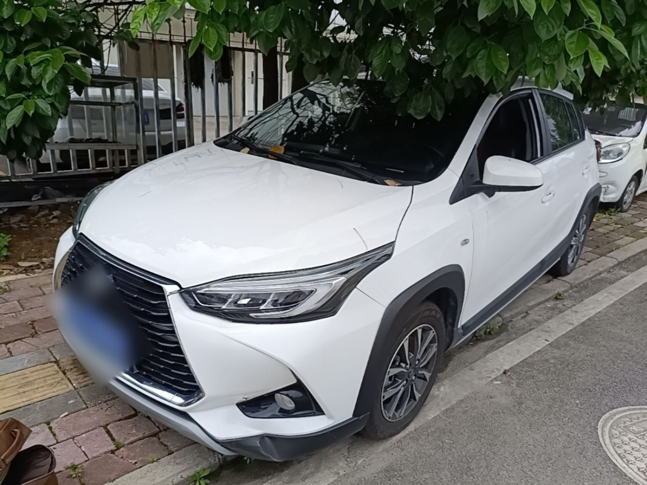 YARiS L 2022 X 1.5L CVT Luxury PLUS
