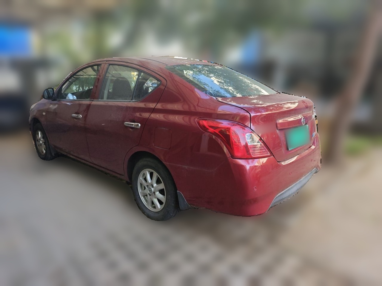 2016 1.5XE CVT Leading photo 4