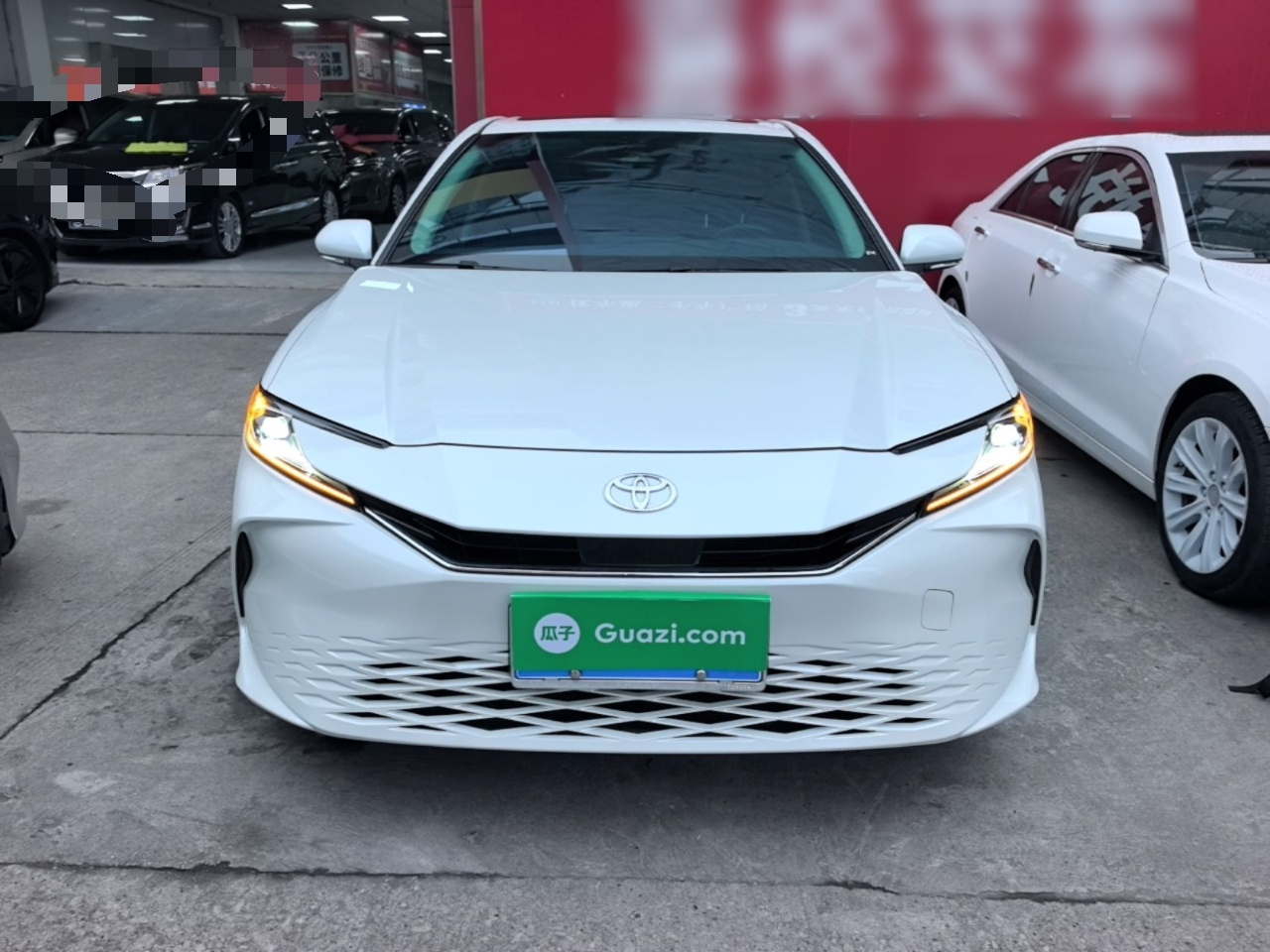 Camry 2026 Hybrid 2.0HE Elite photo 2