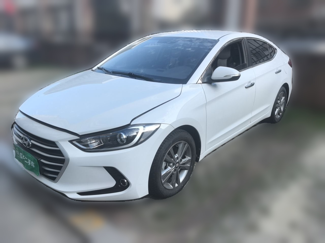 Elantra 2016 1.6L MT Smart