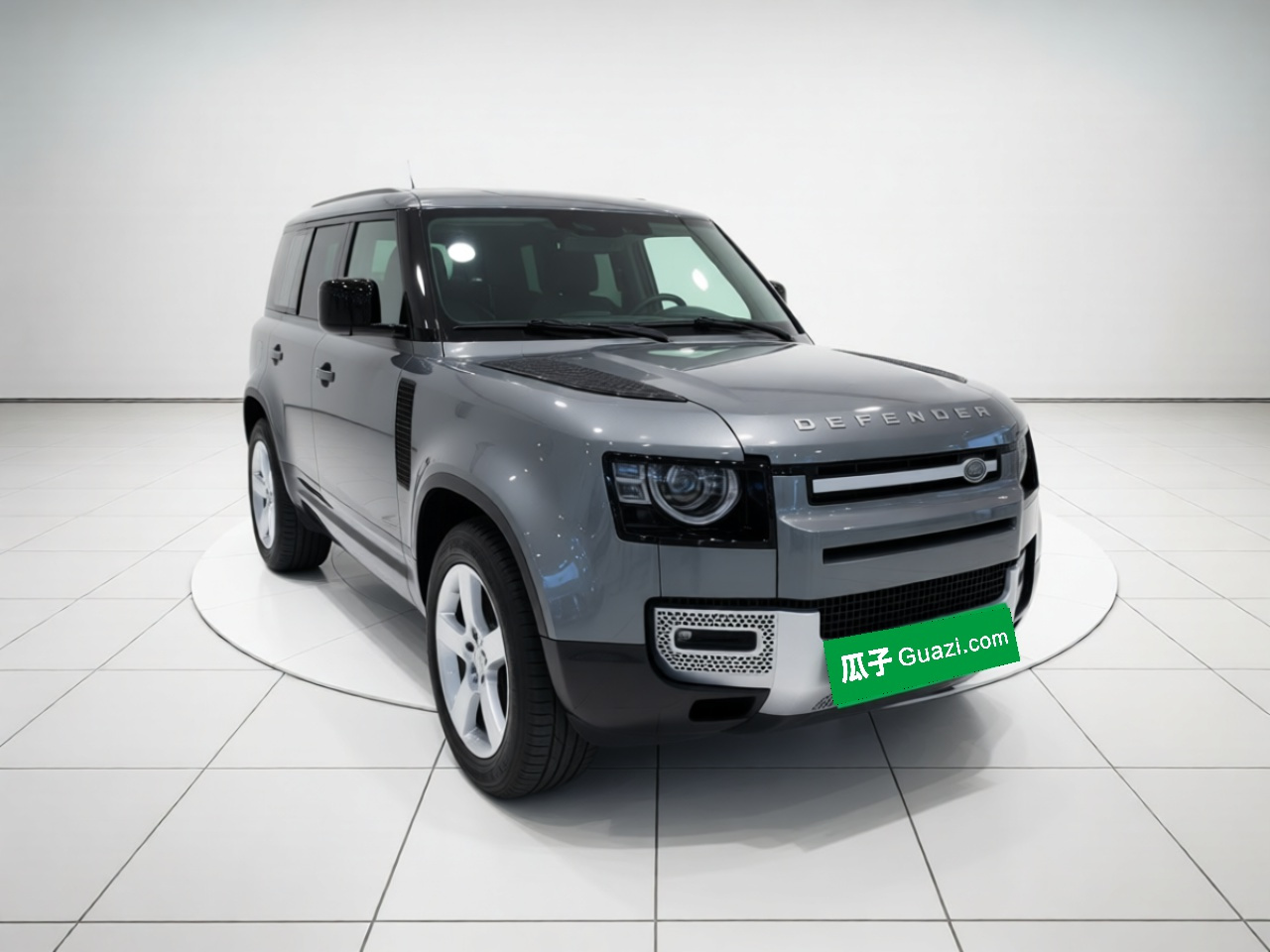 Defender 2022 90 2.0T P300 SE photo 3