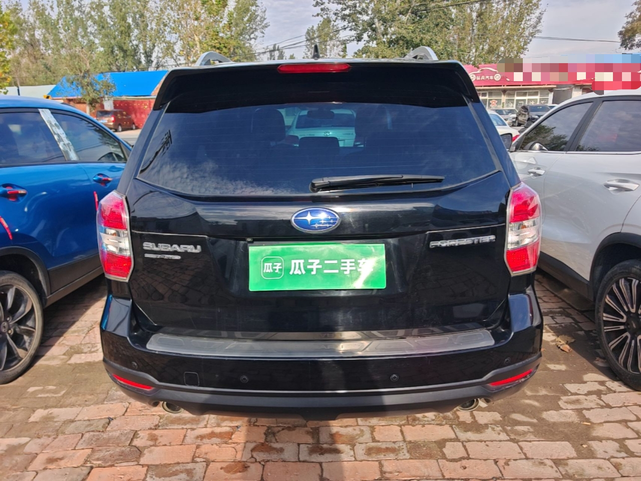 Forester 2015 2.5i Anniversary Edition photo 3